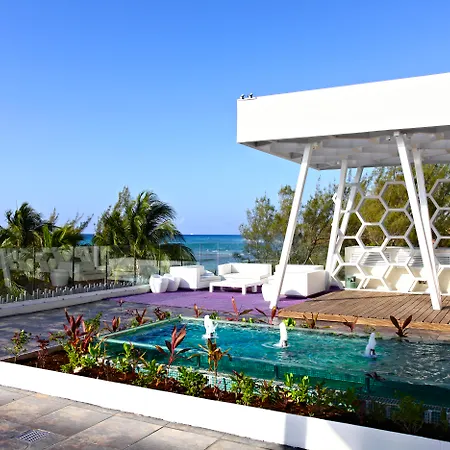 Sandos Caracol Nature Resort & Water Park All Inclusive (Adults Only)-2